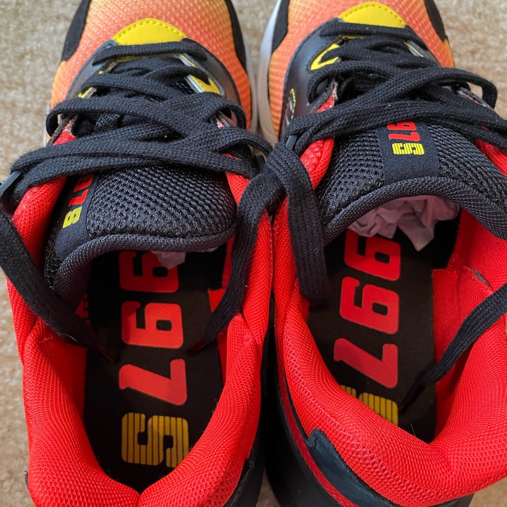 Mens New Balance - Picture 4 of 6
